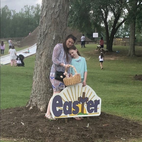 Meet your Posher, Shelly - Picture 1 of 1